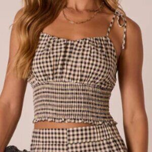 🤍 VICI Salanah Smocked Gingham Tank Top - Size Large (fits M/L) 🤍